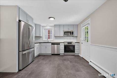161 Ridgewood Drive Groton CT 06355