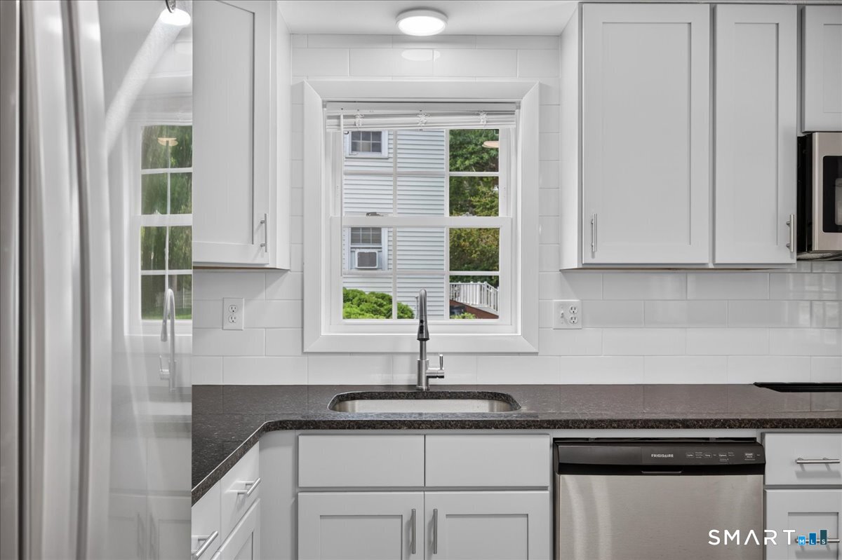 161 Ridgewood Drive Groton CT 06355