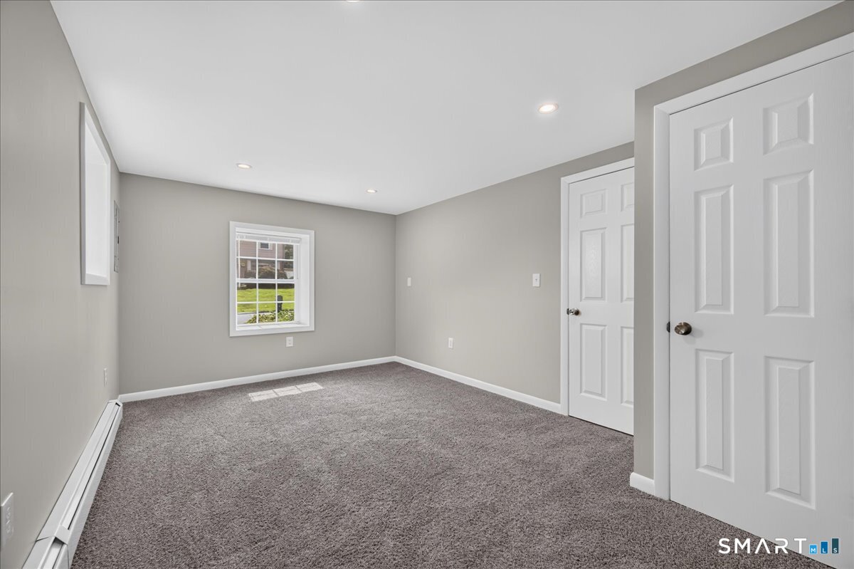 161 Ridgewood Drive Groton CT 06355