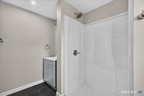 161 Ridgewood Drive Groton CT 06355