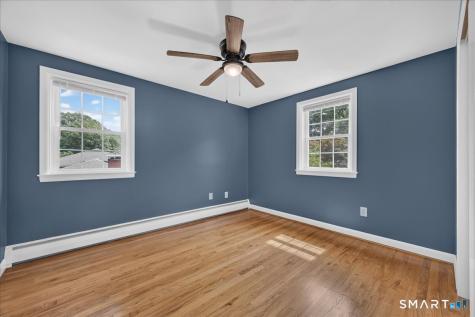 161 Ridgewood Drive Groton CT 06355