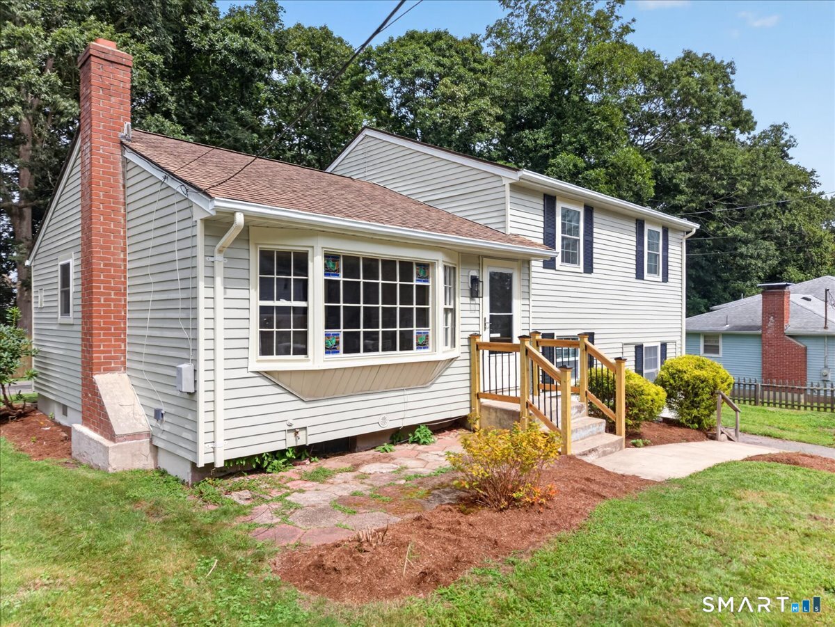 161 Ridgewood Drive Groton CT 06355