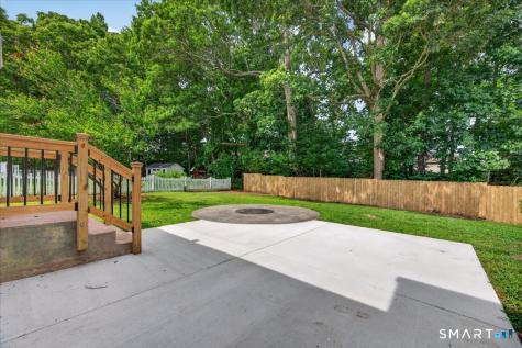 161 Ridgewood Drive Groton CT 06355