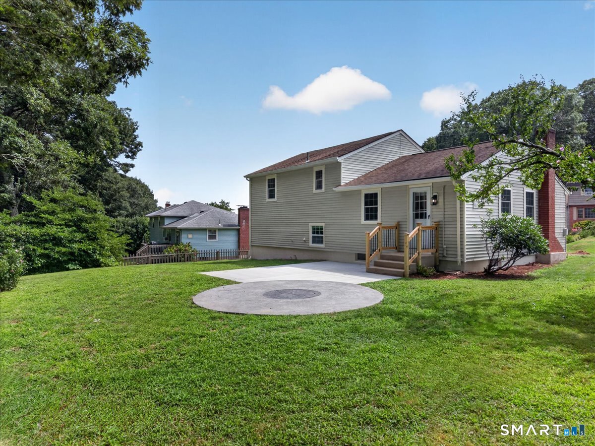 161 Ridgewood Drive Groton CT 06355