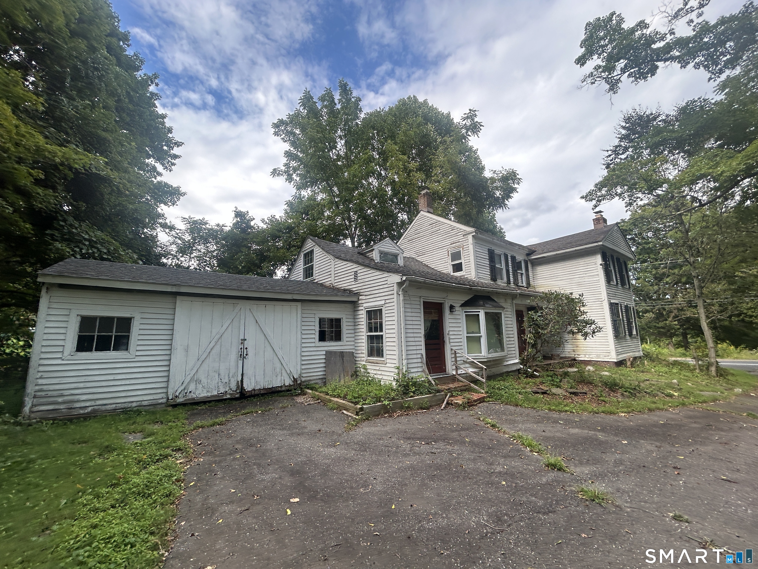 433 Simsbury Road Bloomfield CT 06002