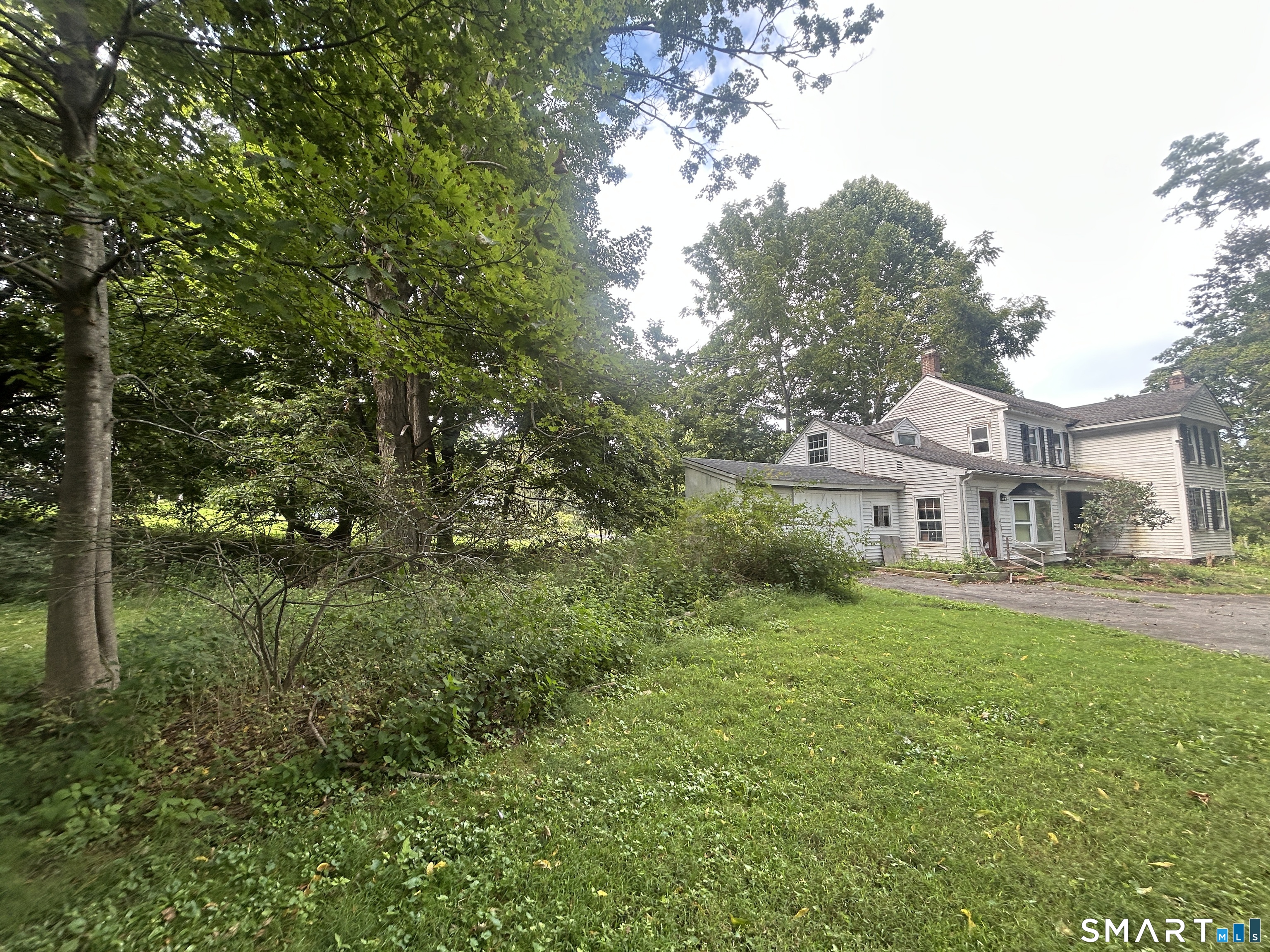 433 Simsbury Road Bloomfield CT 06002