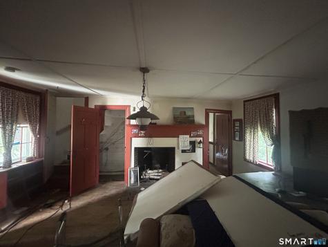 433 Simsbury Road Bloomfield CT 06002