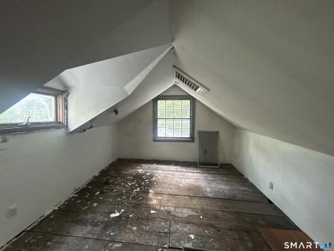 433 Simsbury Road Bloomfield CT 06002