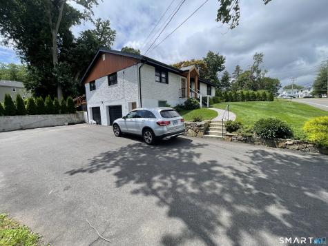 88 Yale Avenue Milford CT 06460