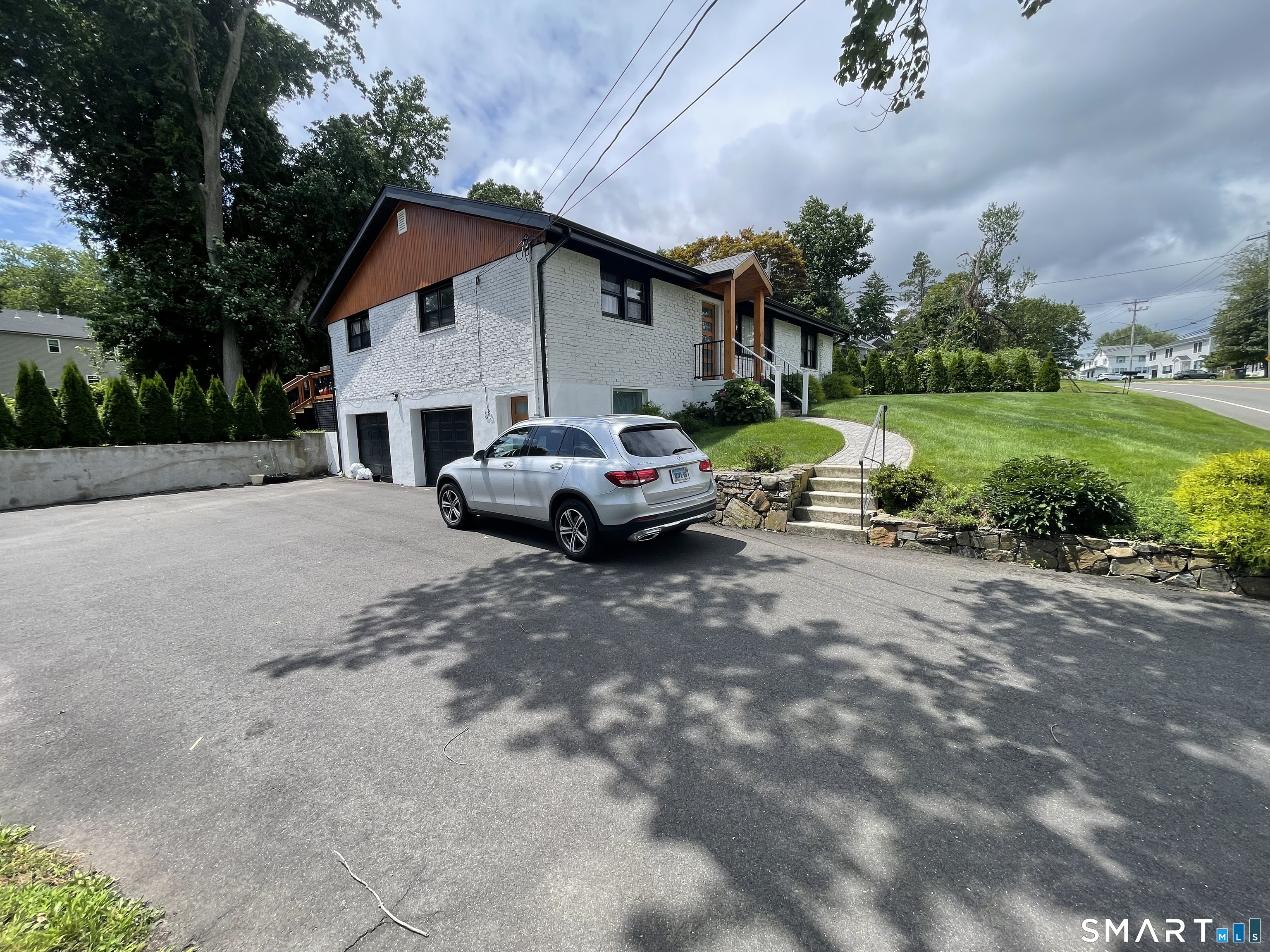 88 Yale Avenue Milford CT 06460