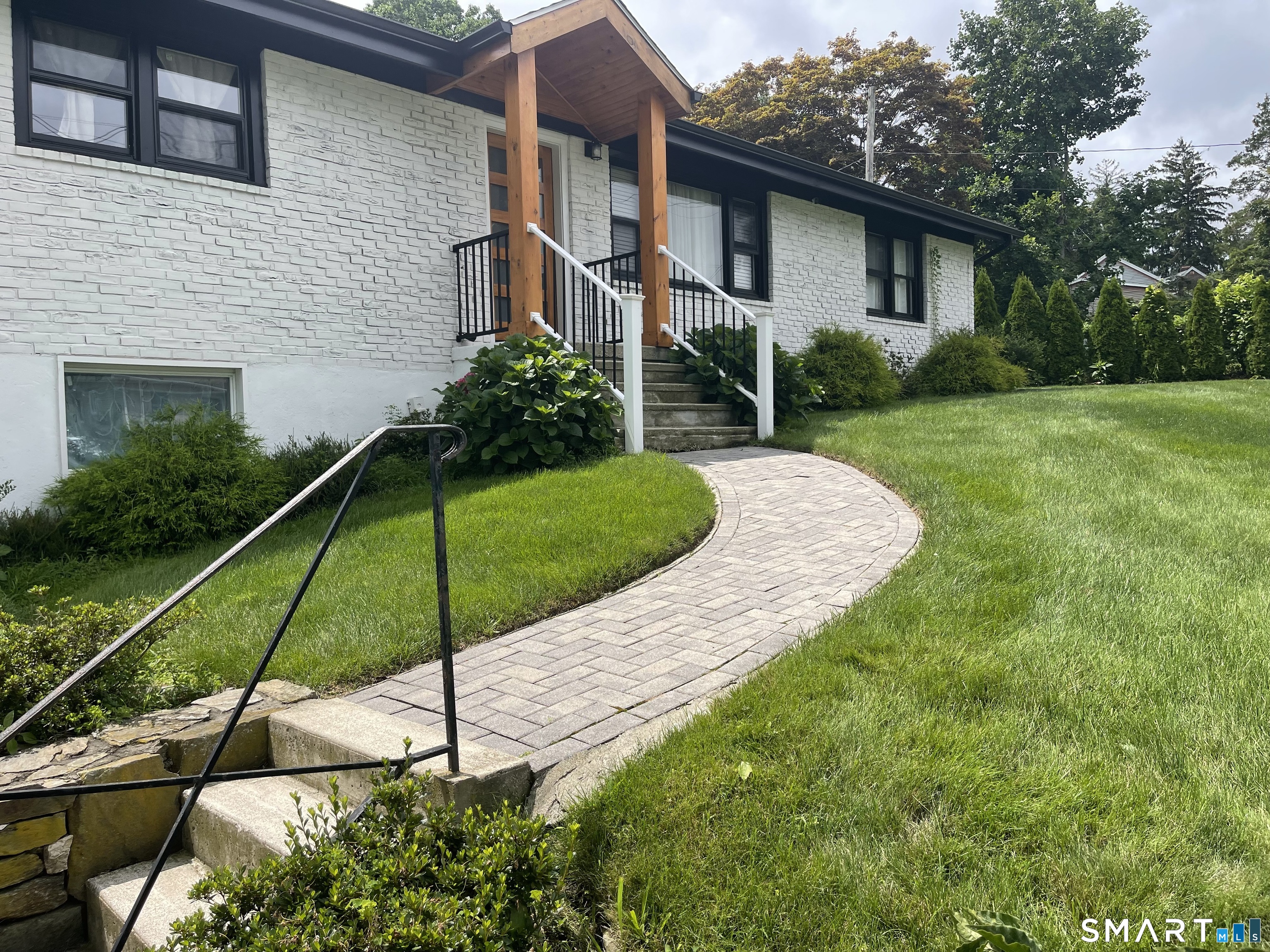 88 Yale Avenue Milford CT 06460