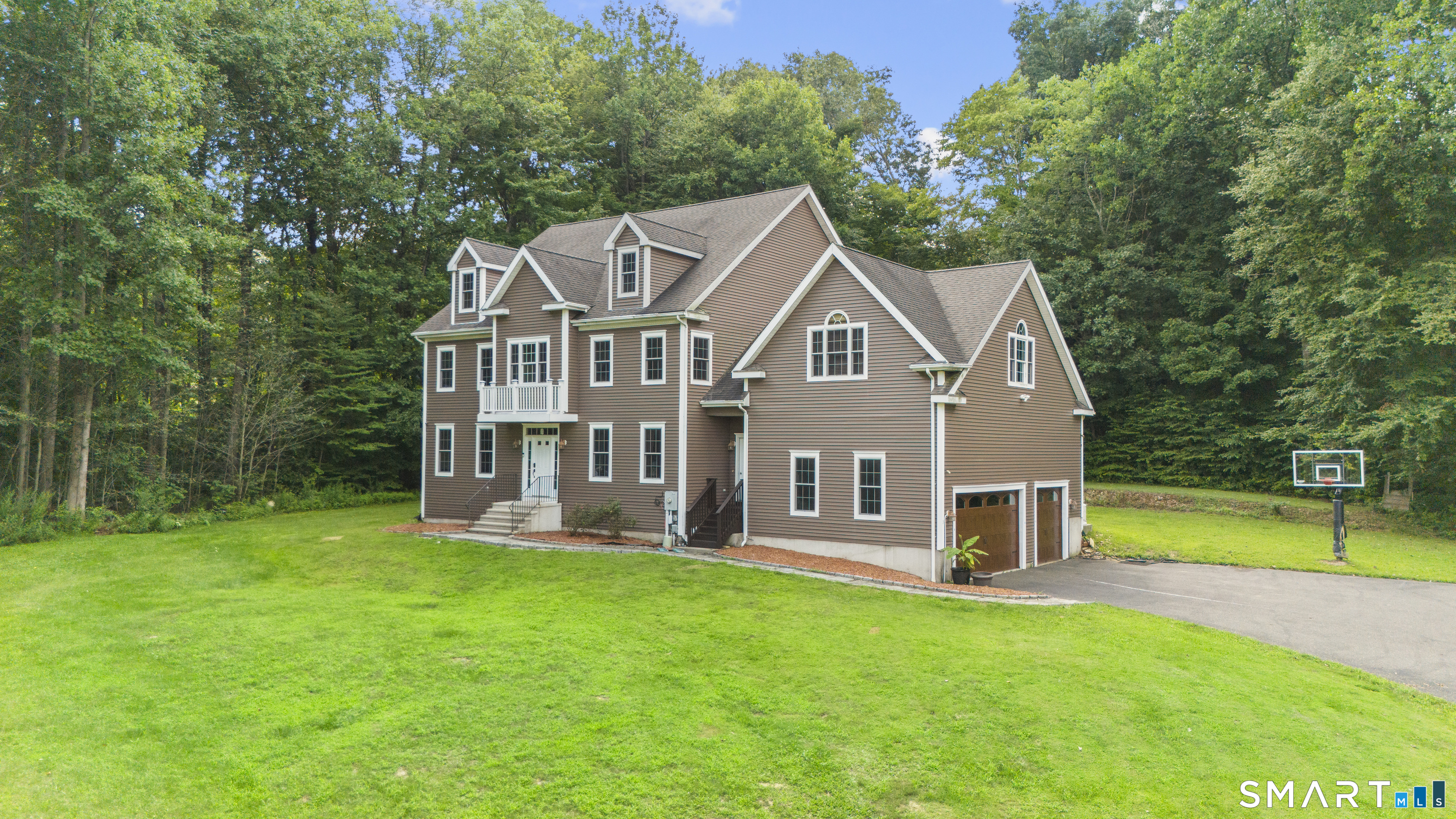 3 Butternut Ridge Road Oxford CT 06478