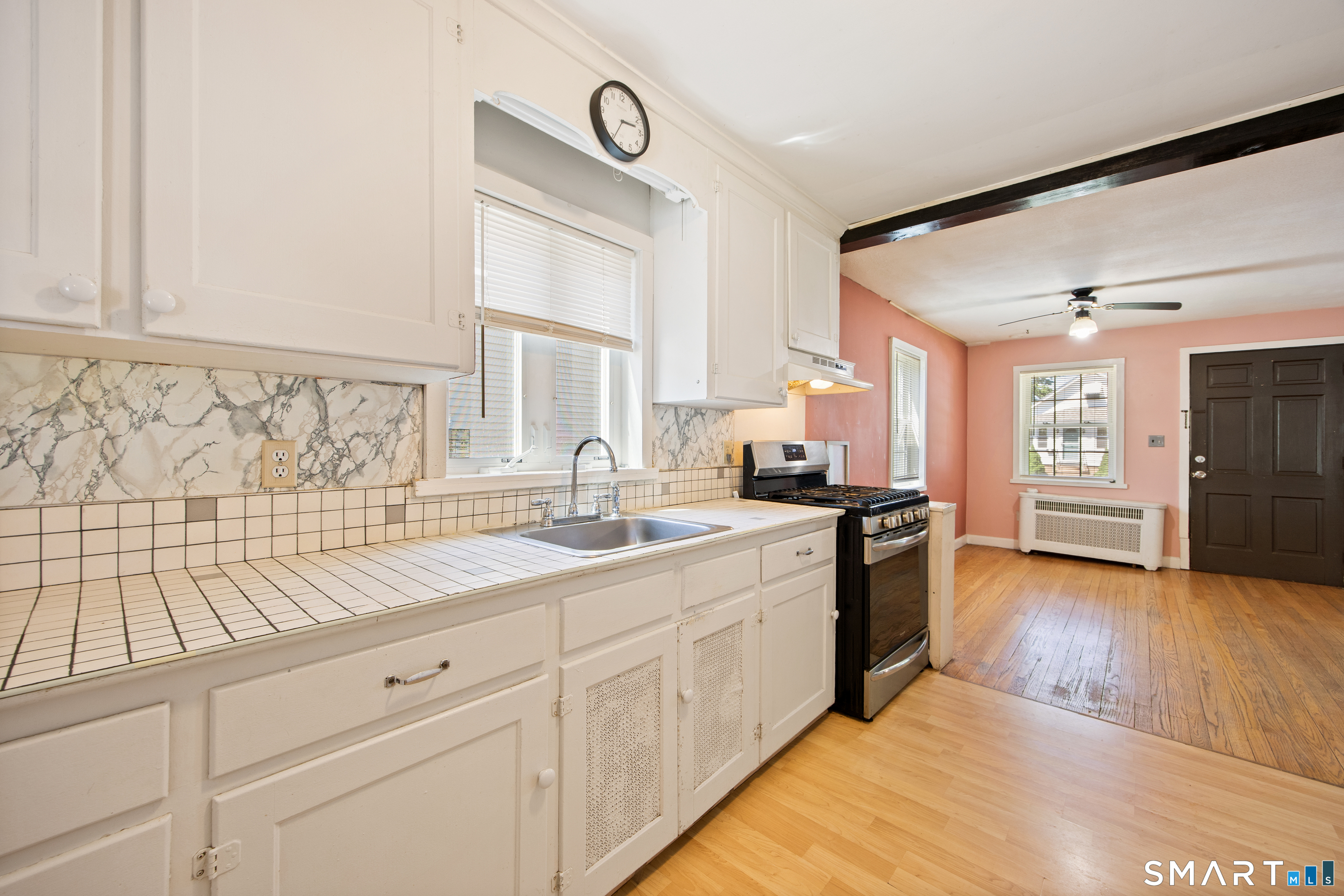 4 Francis Street East Haven CT 06512