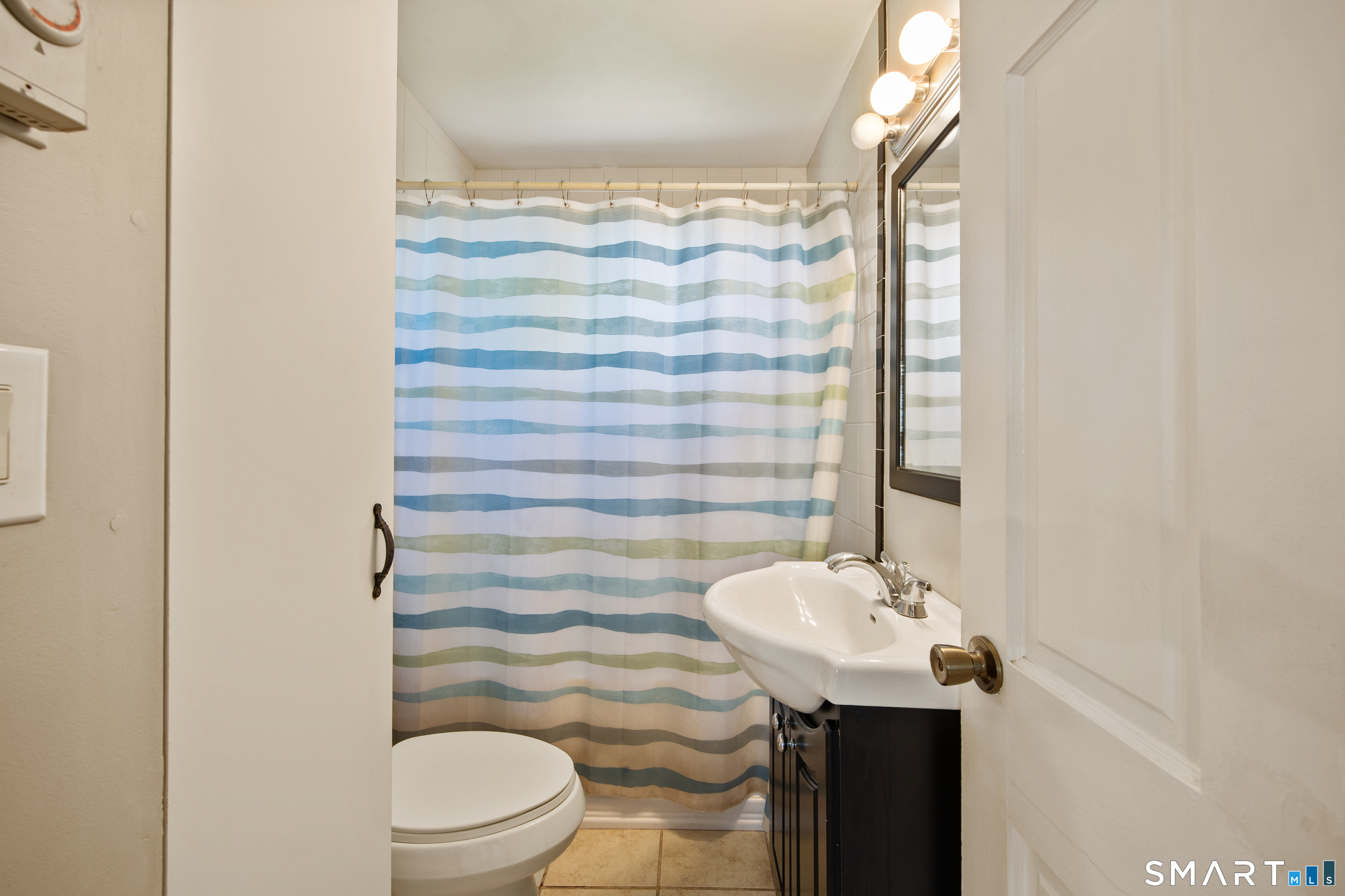 4 Francis Street East Haven CT 06512