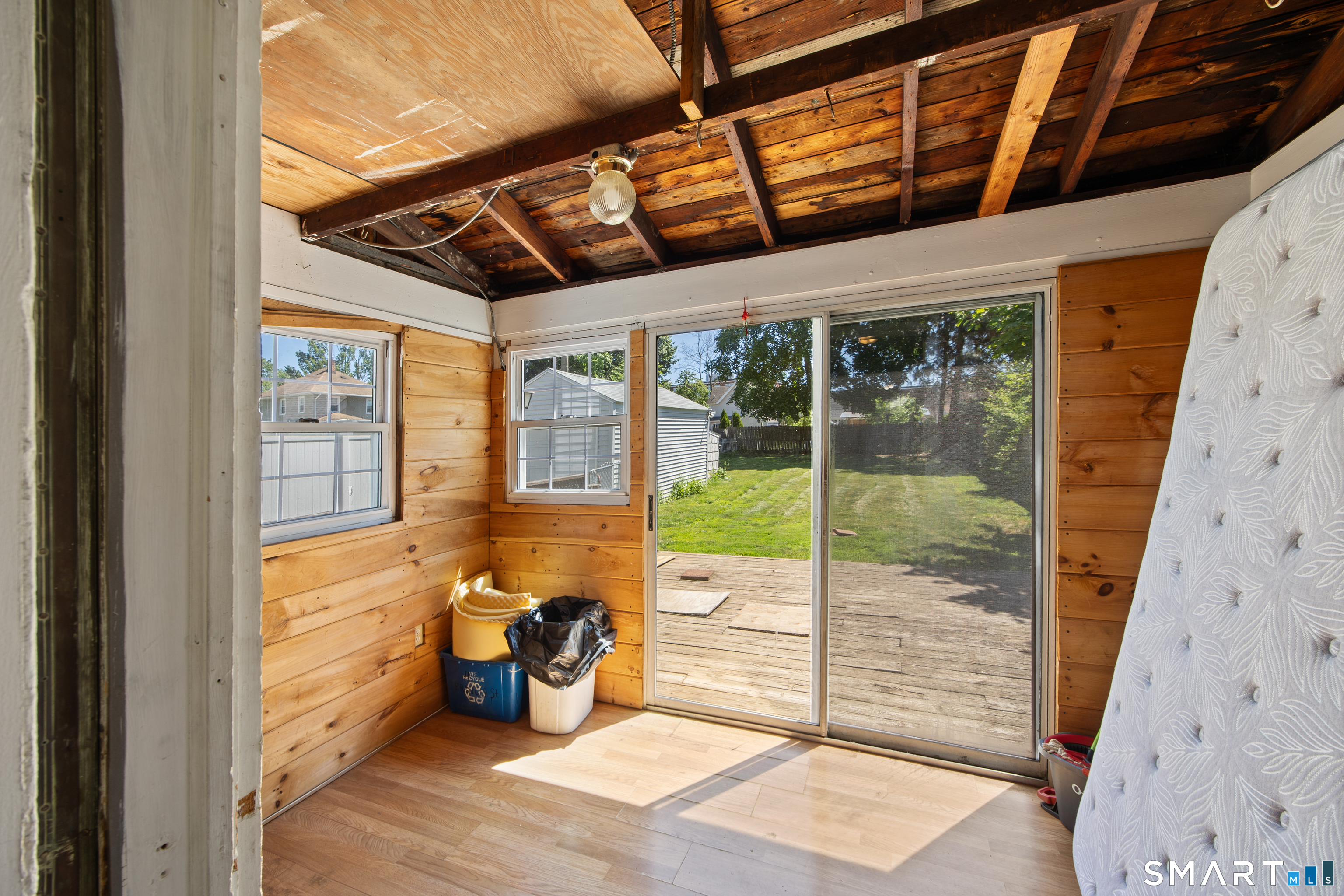 4 Francis Street East Haven CT 06512