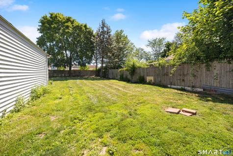4 Francis Street East Haven CT 06512
