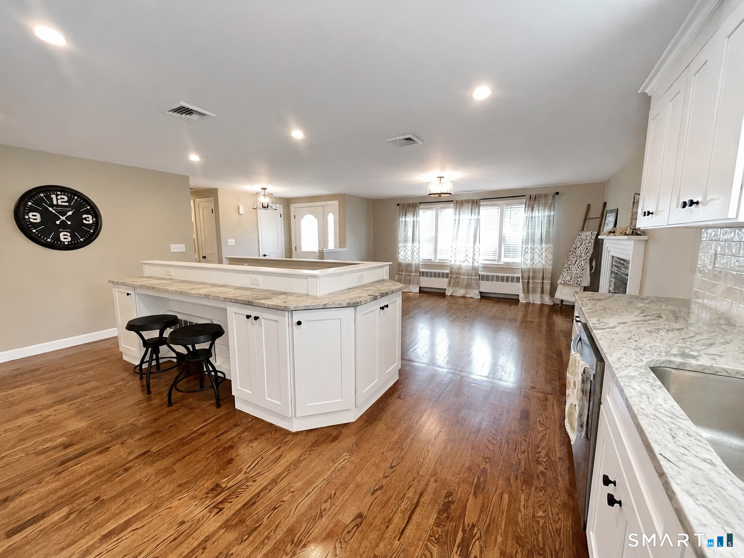 749 Maple Street Wethersfield CT 06109