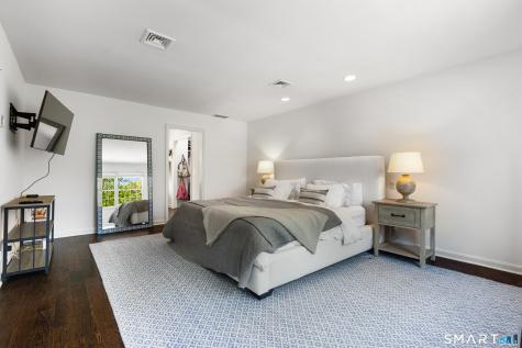 12 Ricki Beth Lane Greenwich CT 06870
