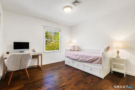 12 Ricki Beth Lane Greenwich CT 06870