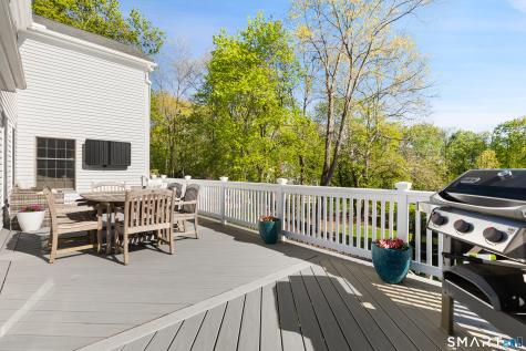 12 Ricki Beth Lane Greenwich CT 06870
