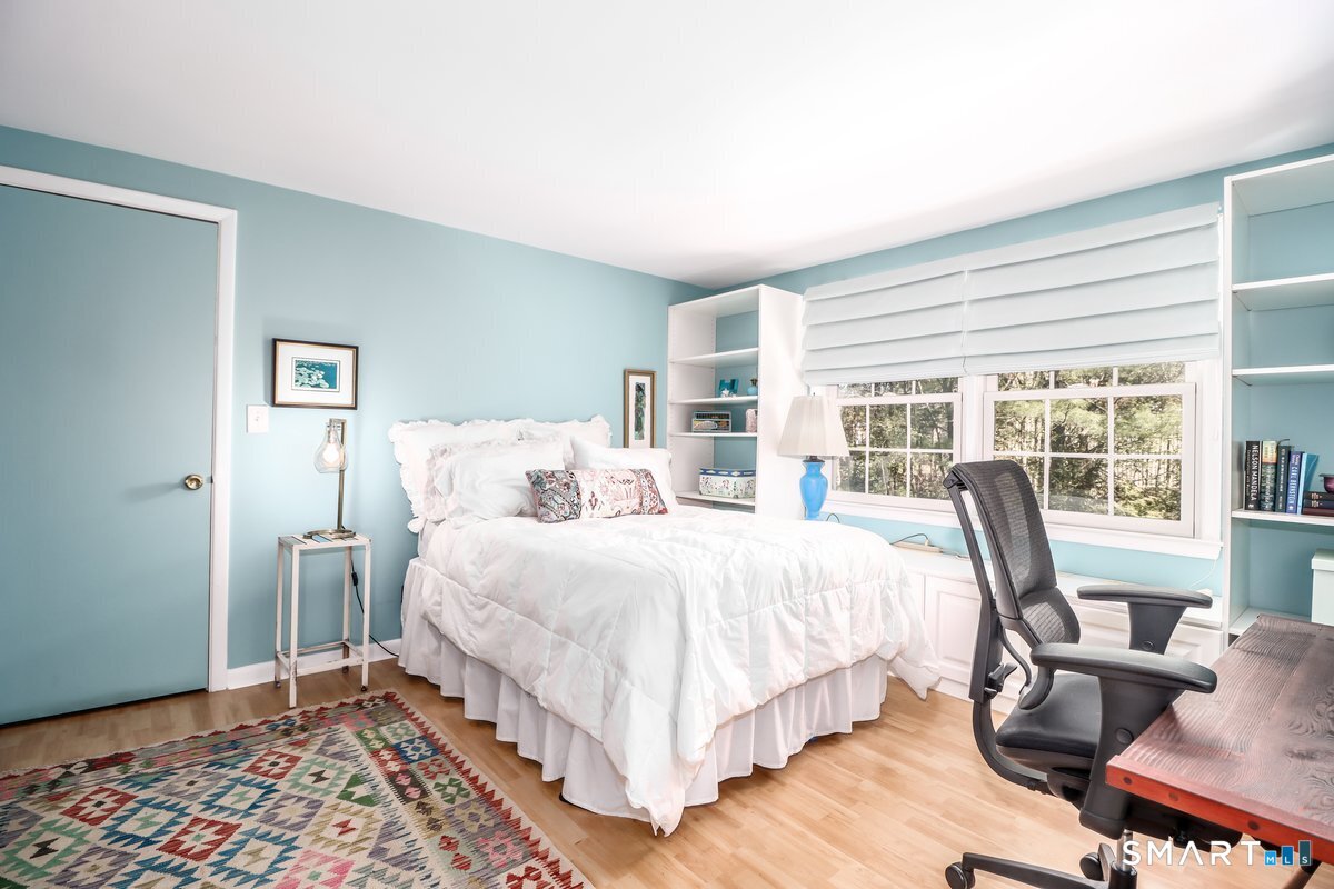 36 Down River Road New Canaan CT 06840