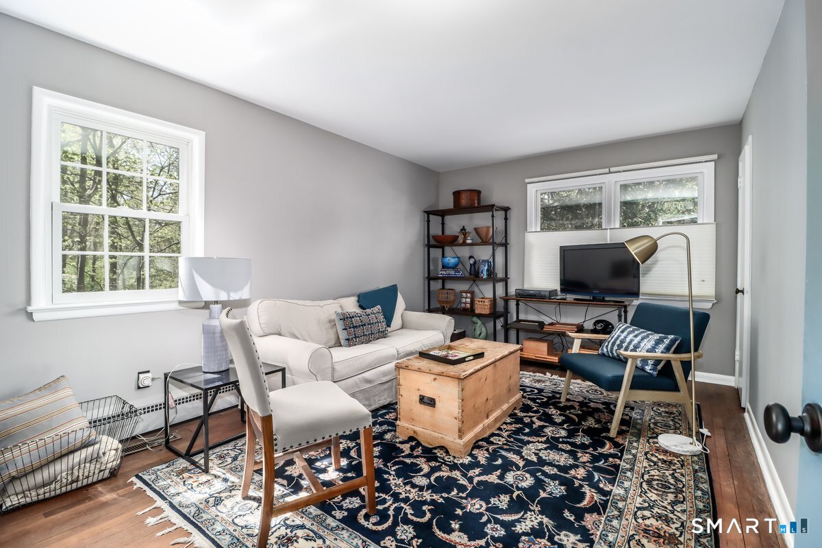 36 Down River Road New Canaan CT 06840