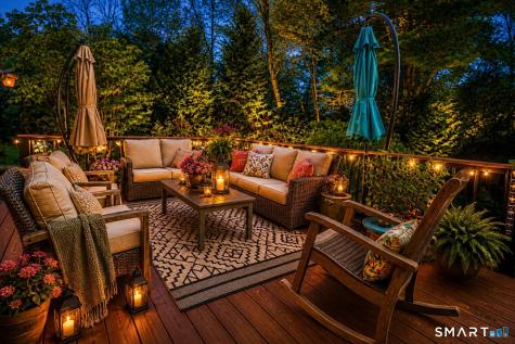 36 Down River Road New Canaan CT 06840