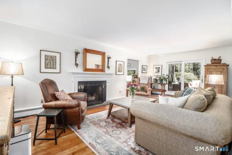36 Down River Road New Canaan CT 06840