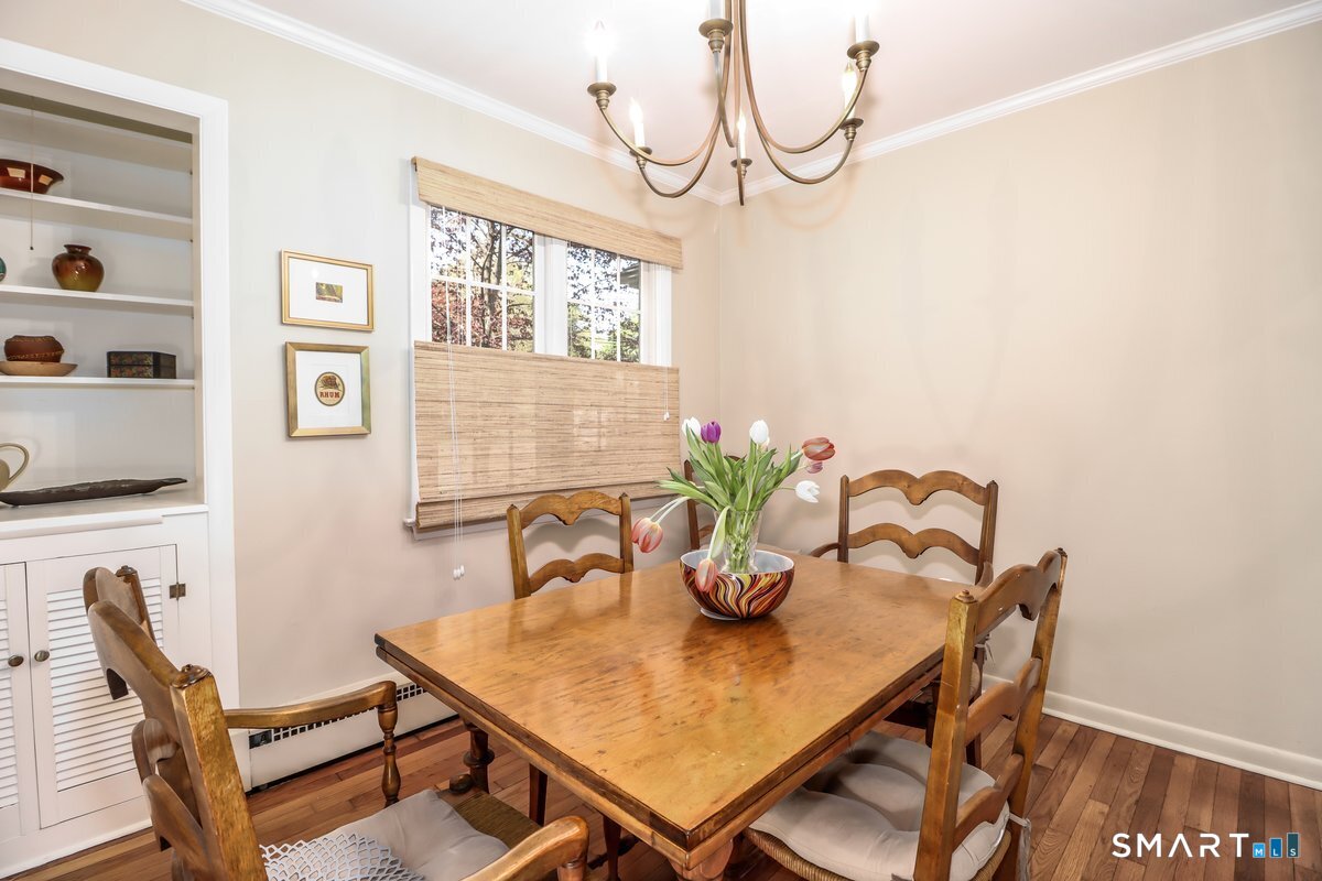 36 Down River Road New Canaan CT 06840