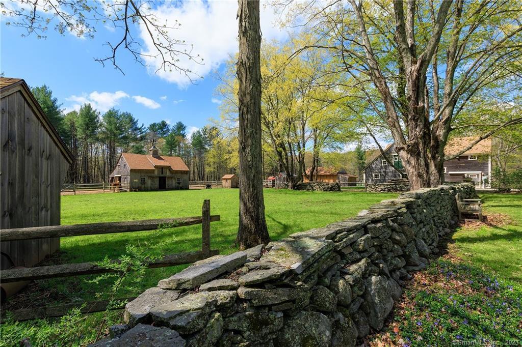 341 River Road Putnam CT 06260