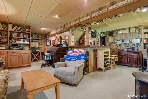 53 Hansen Farm Road North Haven CT 06473