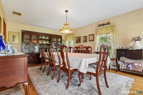 53 Hansen Farm Road North Haven CT 06473