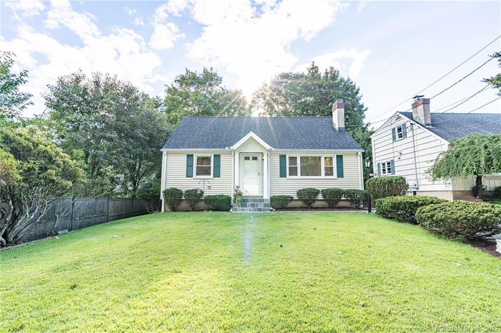 20 Rumpenmile Avenue Westport CT 06880