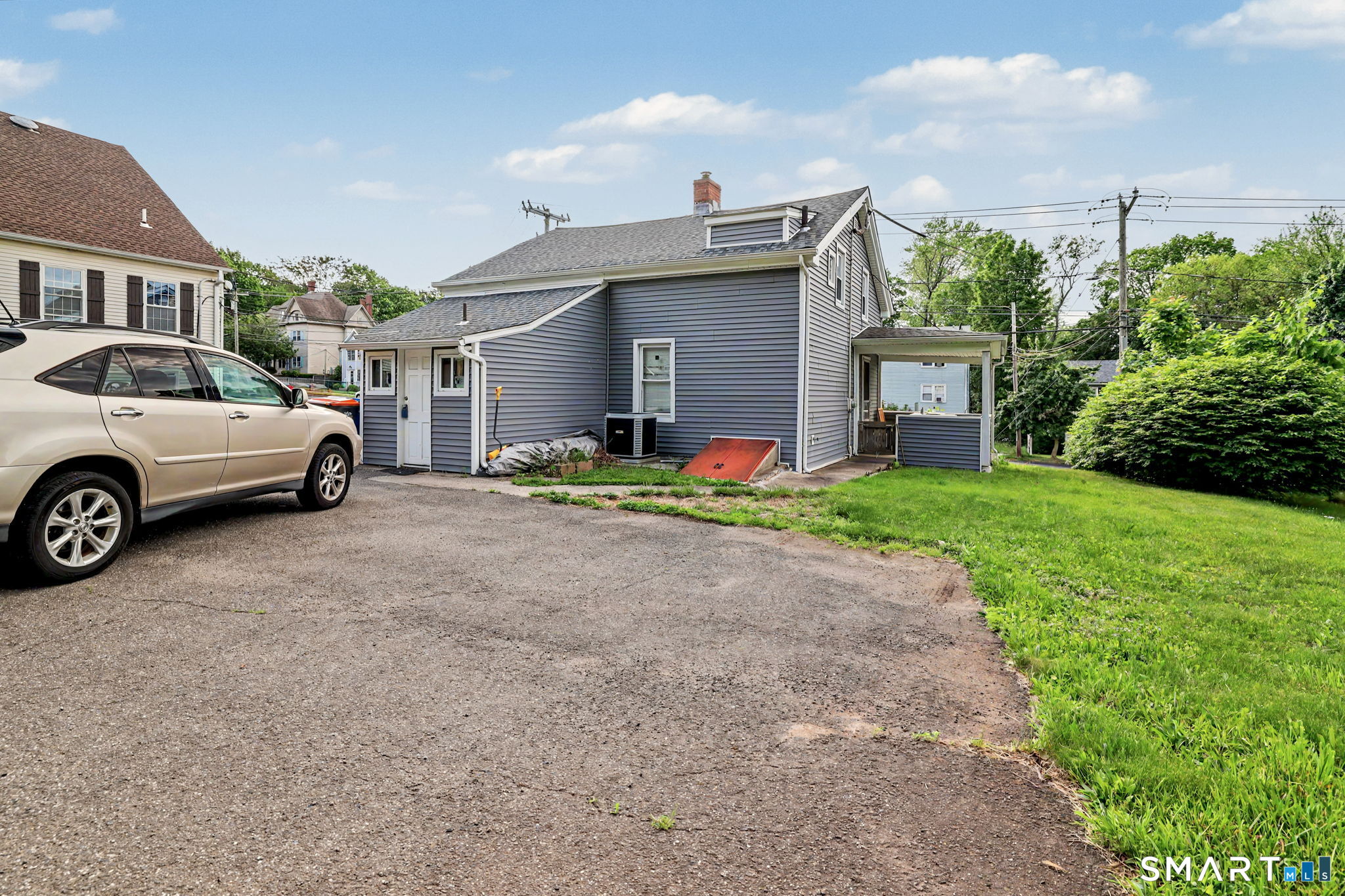 733 Broad Street Meriden CT 06450
