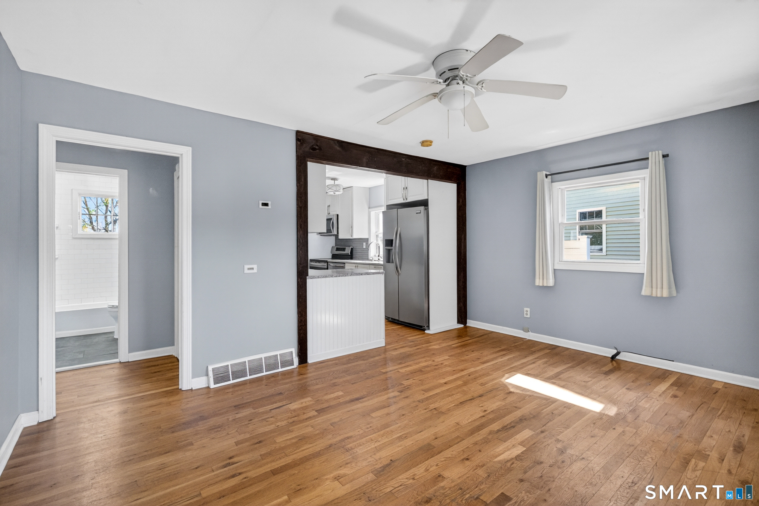33 Howard Court Milford CT 06460