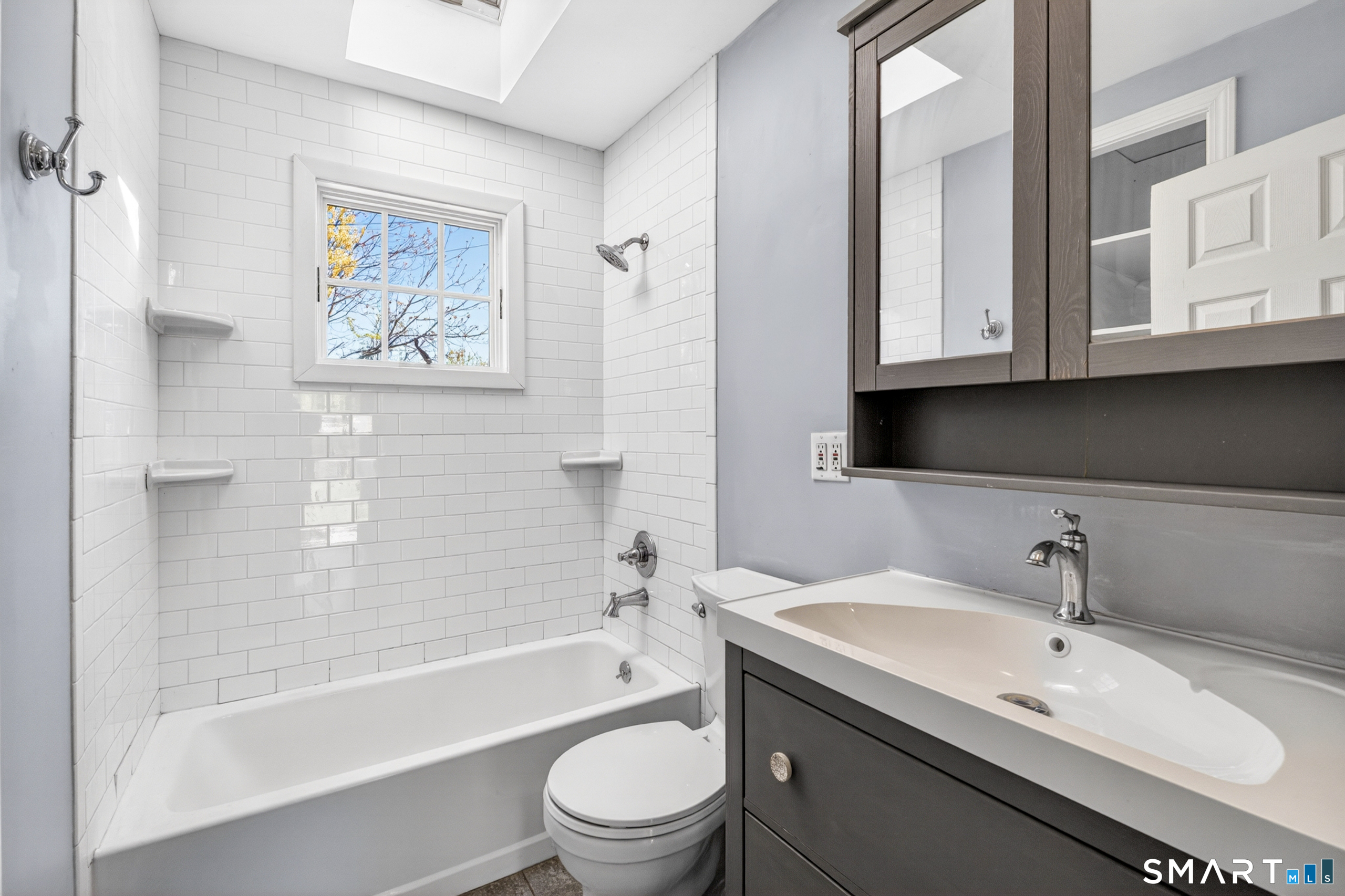 33 Howard Court Milford CT 06460