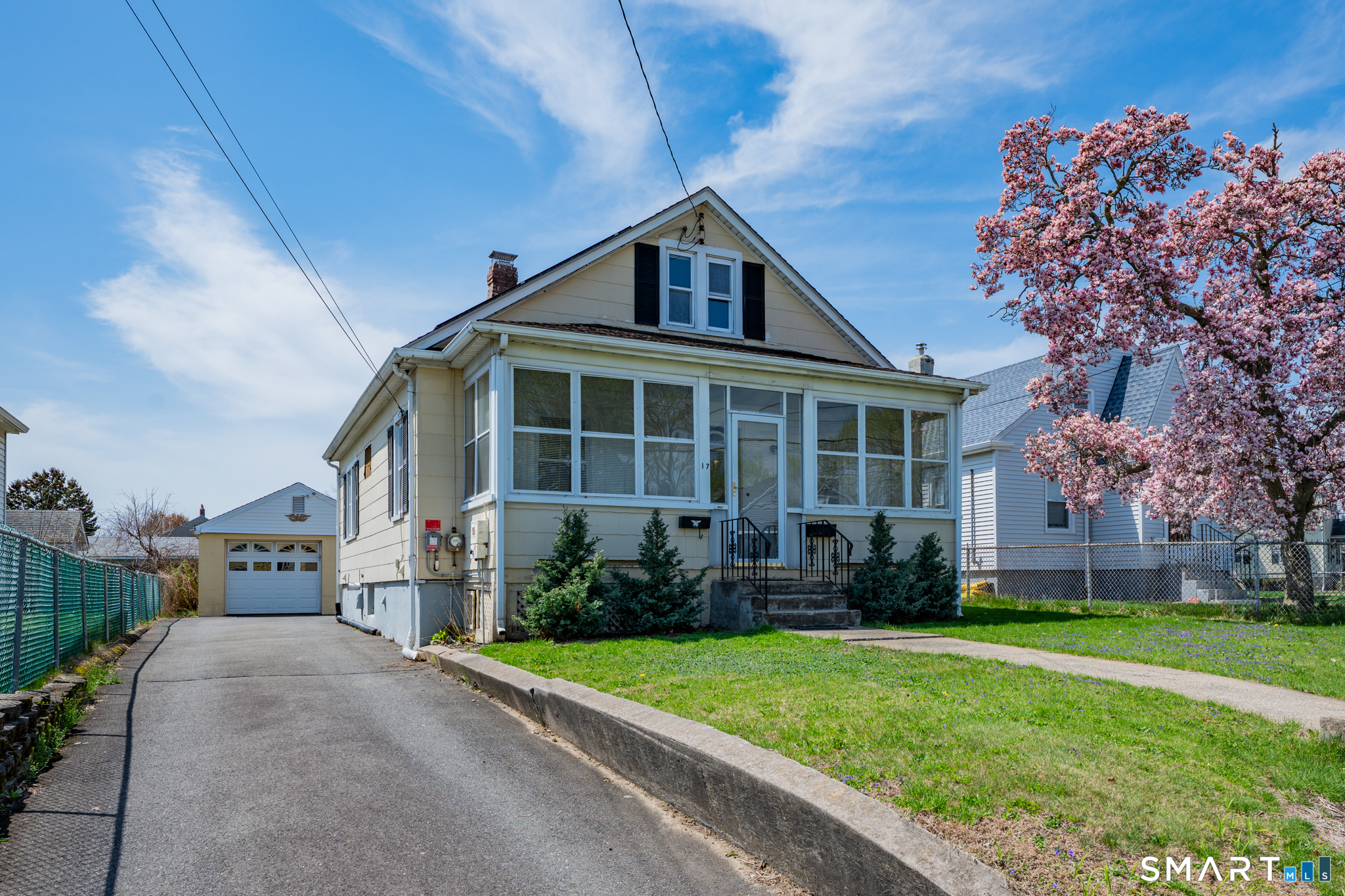17 Layton Street West Hartford CT 06110
