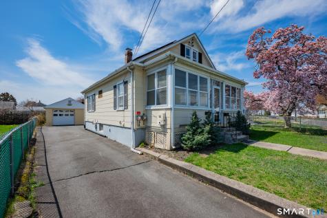 17 Layton Street West Hartford CT 06110