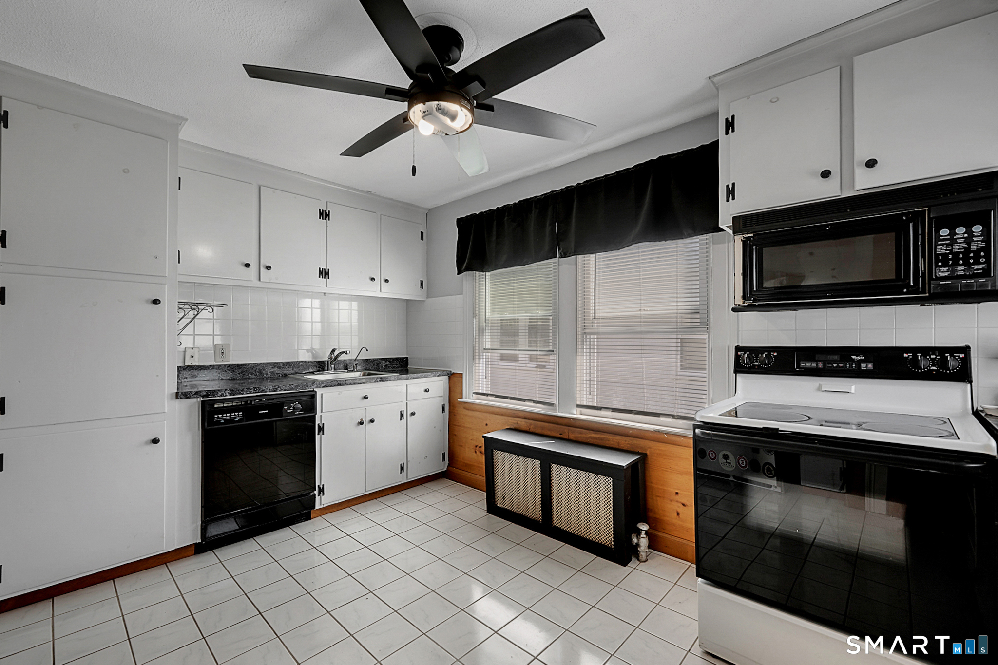 17 Layton Street West Hartford CT 06110