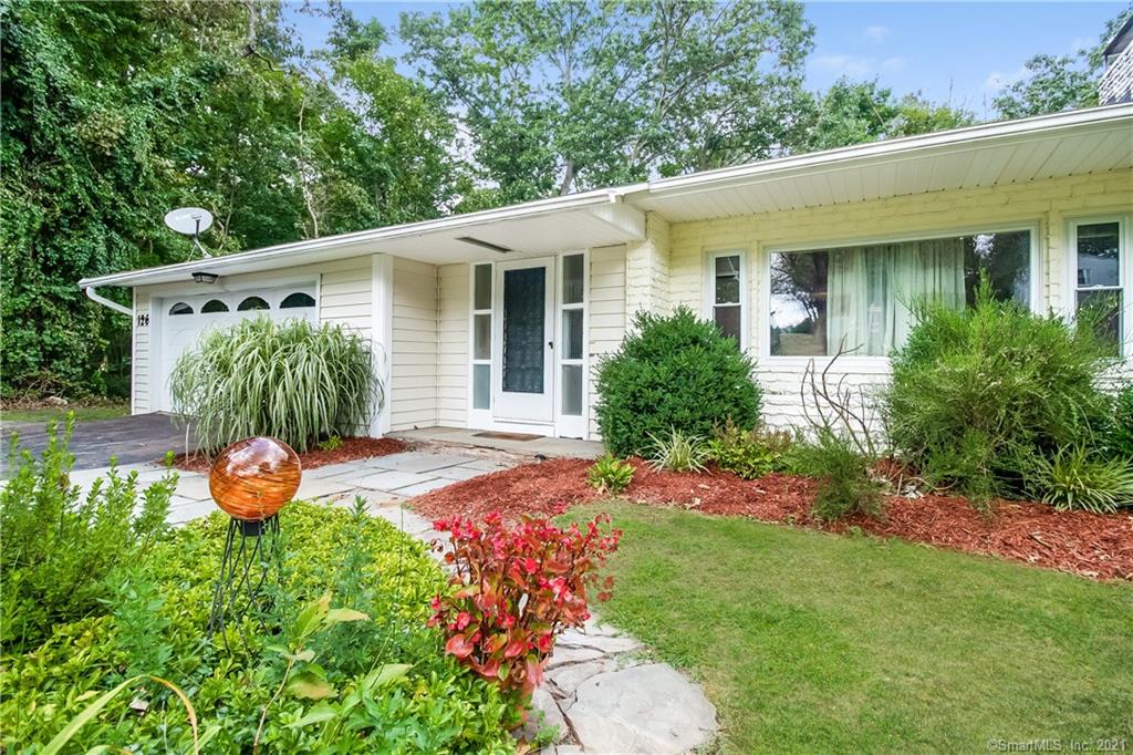 126 Knoll Drive Hamden CT 06518