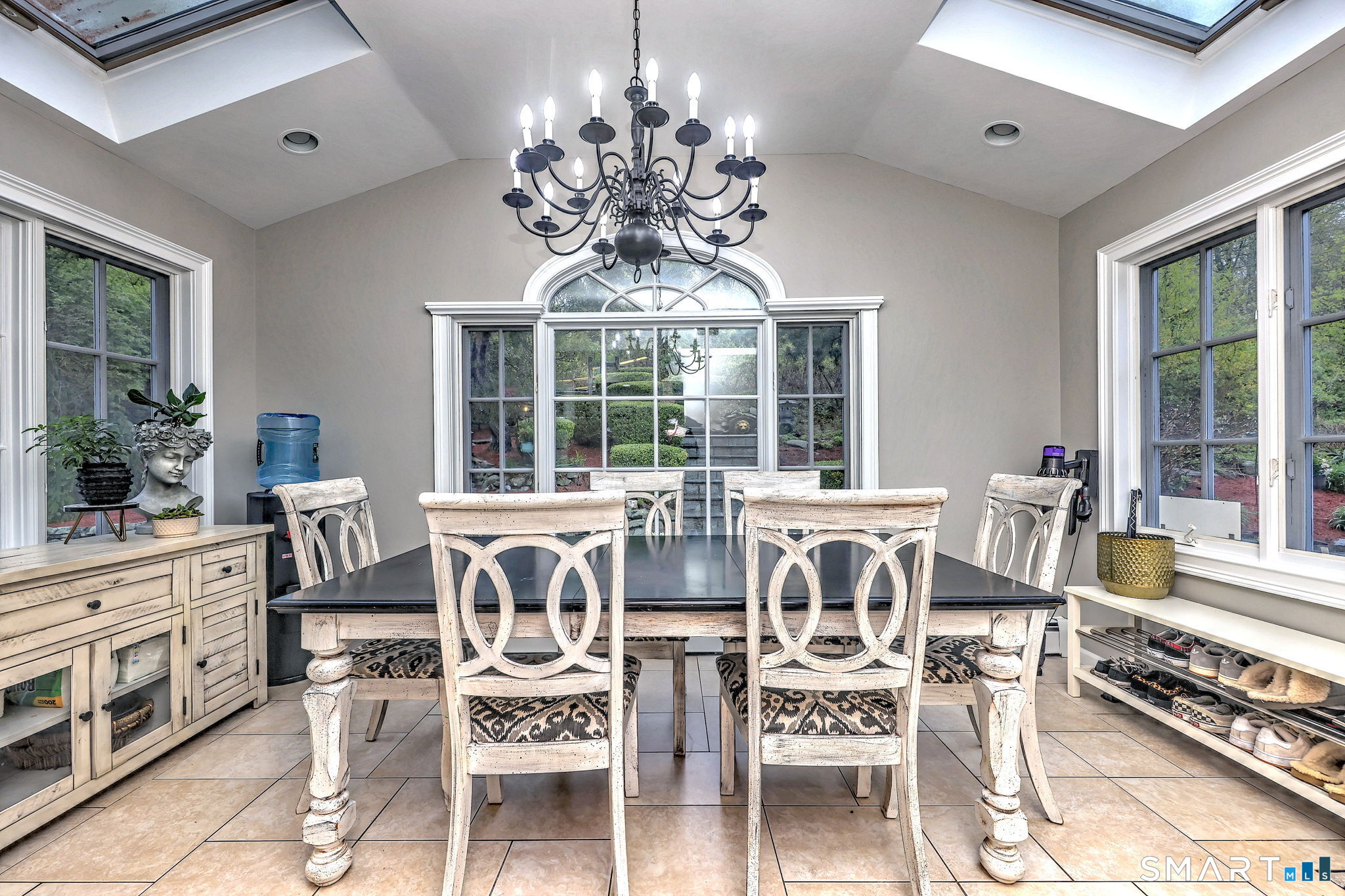 16 Wolf Tree Drive Woodbridge CT 06525
