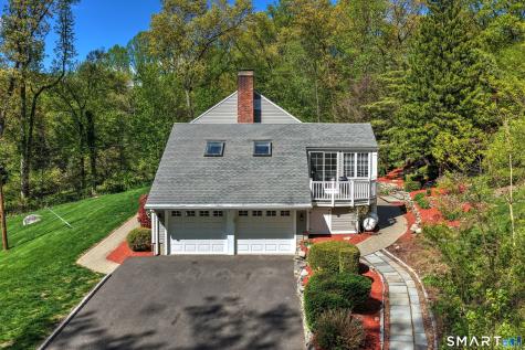 16 Wolf Tree Drive Woodbridge CT 06525