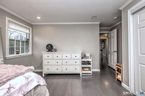 16 Wolf Tree Drive Woodbridge CT 06525
