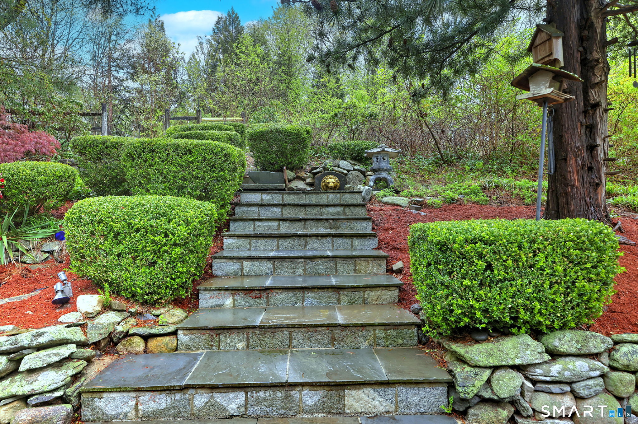 16 Wolf Tree Drive Woodbridge CT 06525