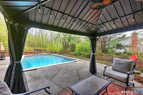 16 Wolf Tree Drive Woodbridge CT 06525