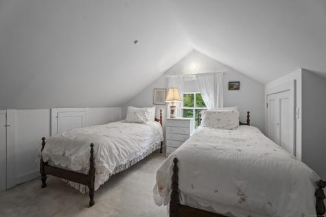 33 Sill Lane Old Lyme CT 06371