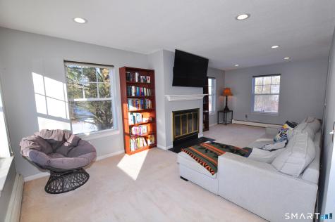 7 Glen Hollow East Granby CT 06026