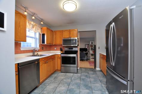 7 Glen Hollow East Granby CT 06026