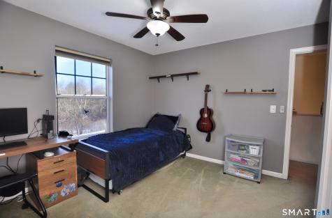 7 Glen Hollow East Granby CT 06026