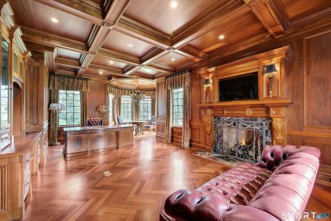 1 Loch Lane Greenwich CT 06830